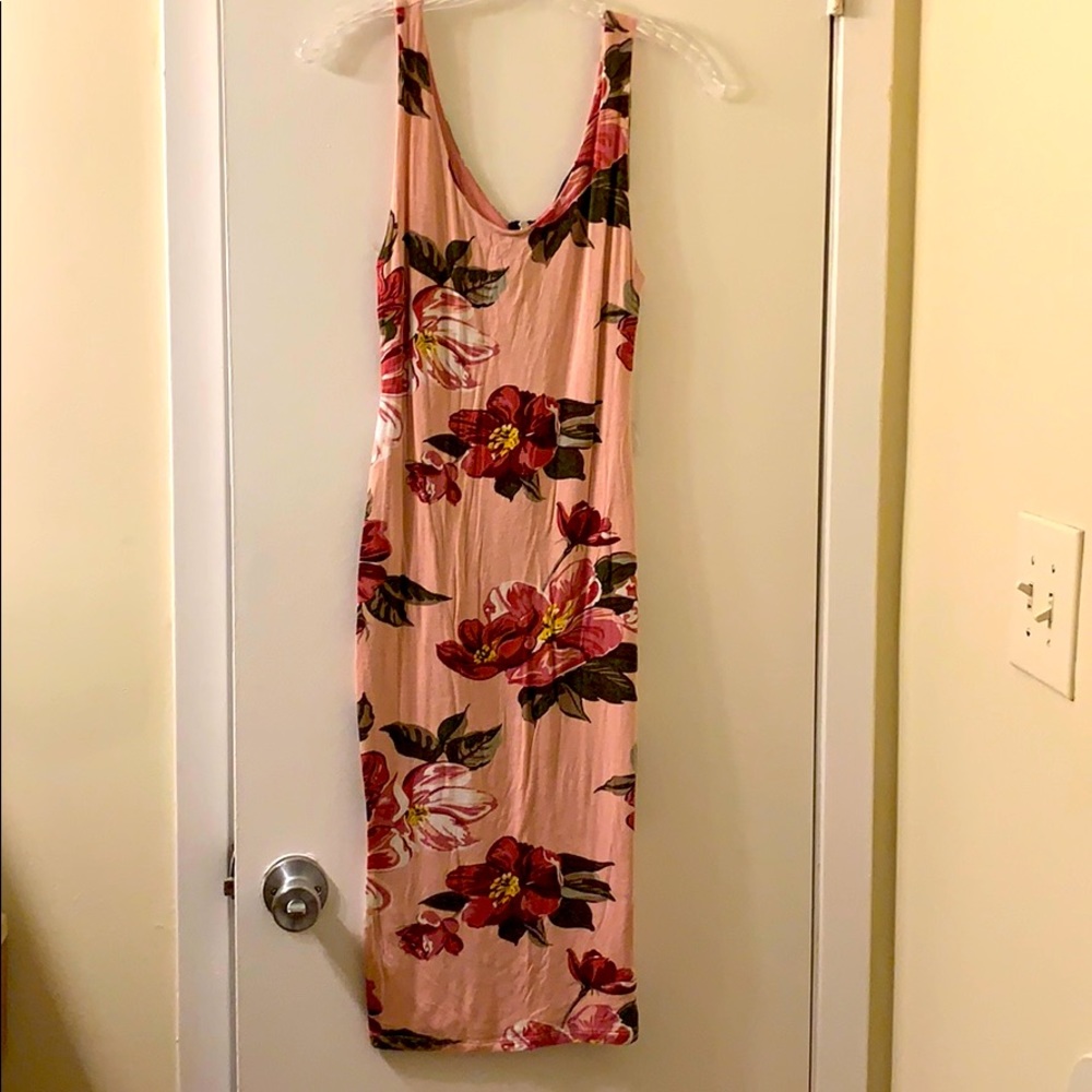 🌸🌺Blush floral dress🌸🌺